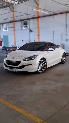 PEUGEOT RCZ 1.6 16V TURBO GASOLINA 2P AUTOMÁTICO PEUGEOT RCZ 1.6 16V TURBO GASOLINA 2P AUTOMÁTICO